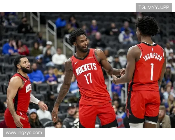 阿里纳斯称火箭队如同奥运中国男篮球员均超2米10高度优势